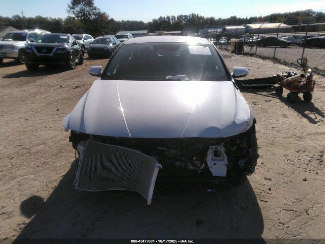 Hyundai ELANTRA Se Image 16