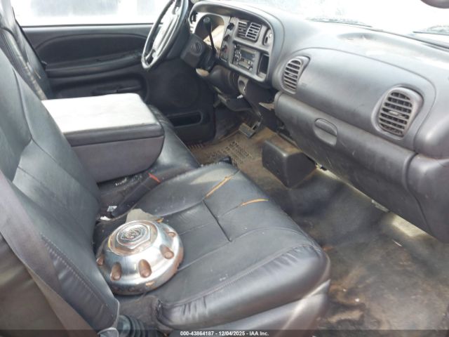 Dodge Ram 2500 St Image 3