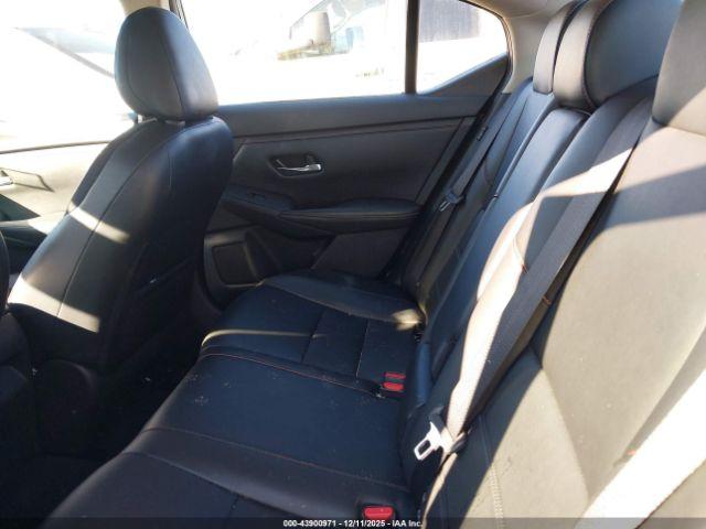 Nissan Sentra Sr Xtronic Cvt Image 7