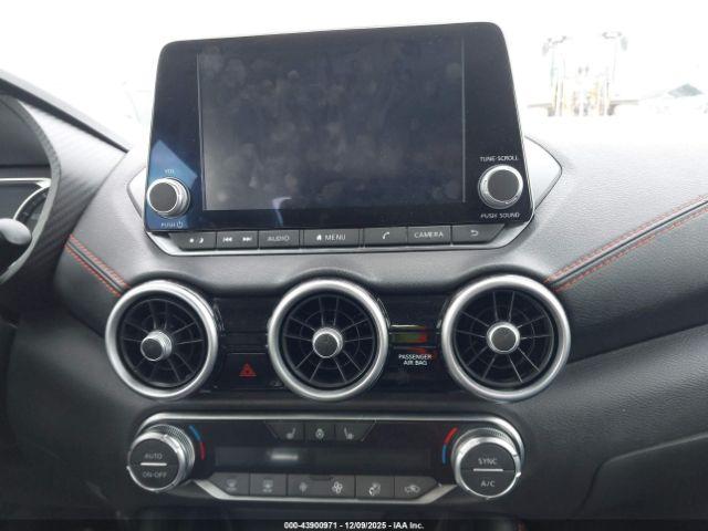 Nissan Sentra Sr Xtronic Cvt Image 9