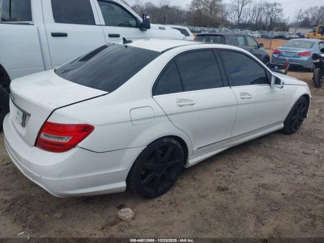 Mercedes-Benz C-Class C 250 Sport Image 10
