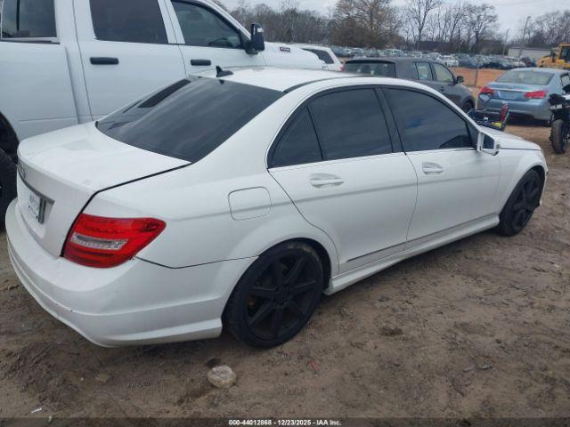 Mercedes-Benz C-Class C 250 Sport Image 10