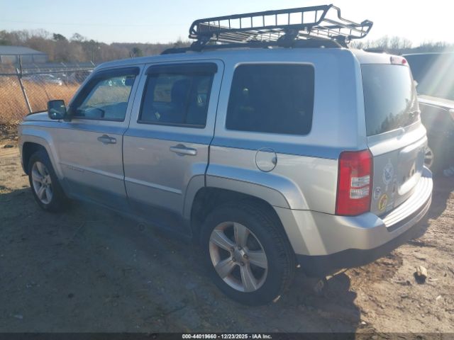 Jeep Patriot Latitude Image 5