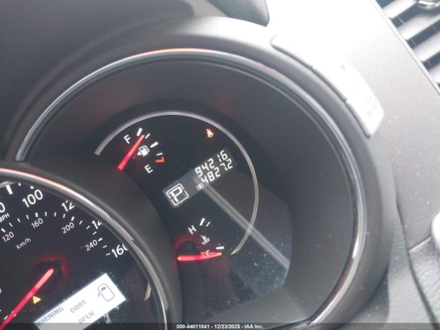 Nissan Murano Sv Image 12