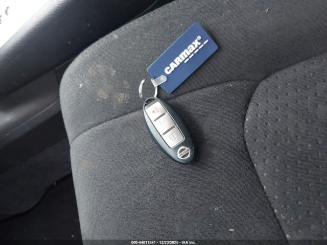 Nissan Murano Sv Image 11