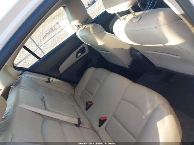 Chevrolet Cruze 2lt Auto Image 8