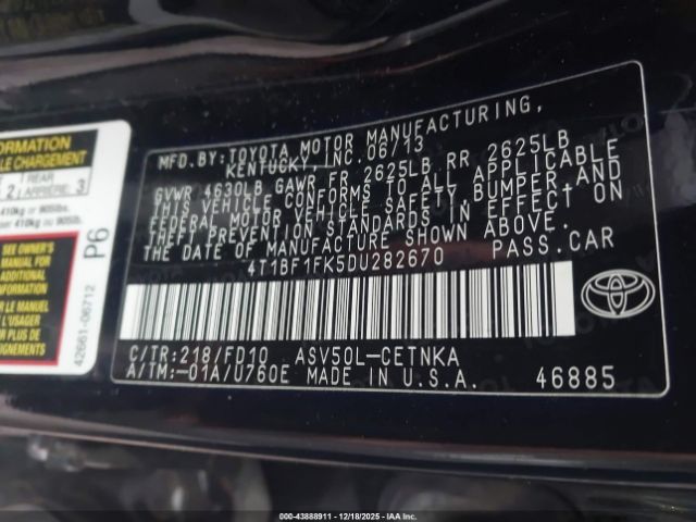 Toyota Camry Le Image 14