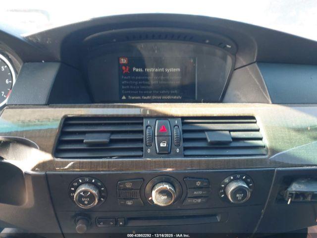 BMW 5 Series Image 11