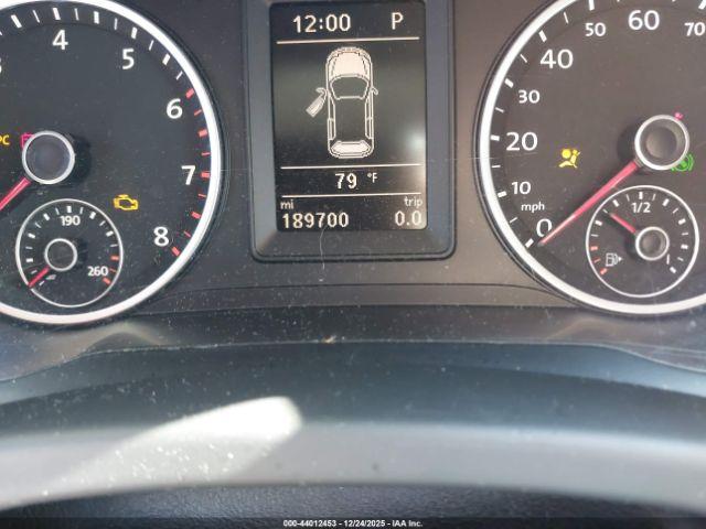 Volkswagen Tiguan S Image 11