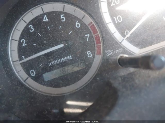 Toyota Sienna Ce Image 6