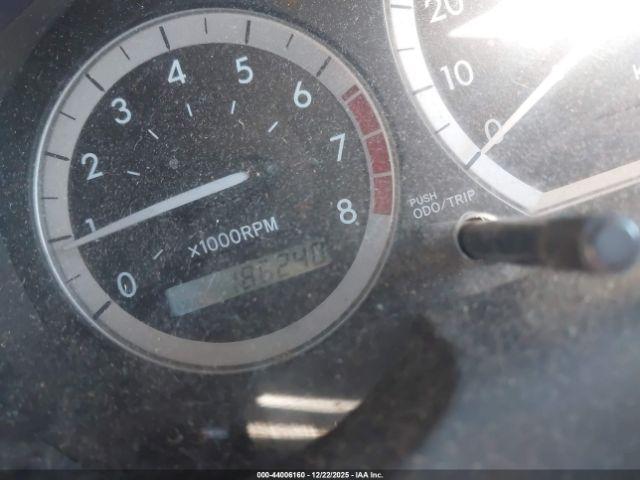 Toyota Sienna Ce Image 6