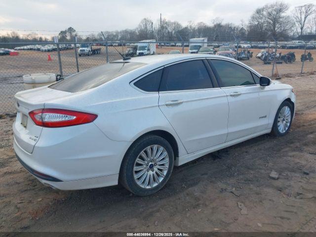 Ford Fusion Se Image 6