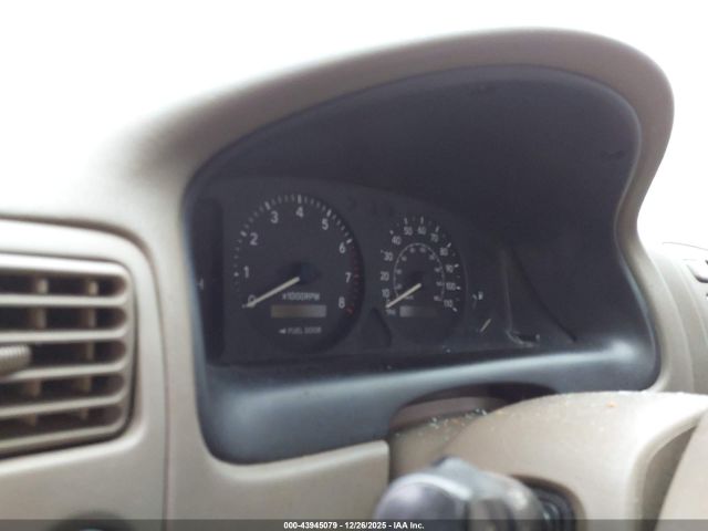 Toyota Corolla Le Image 10