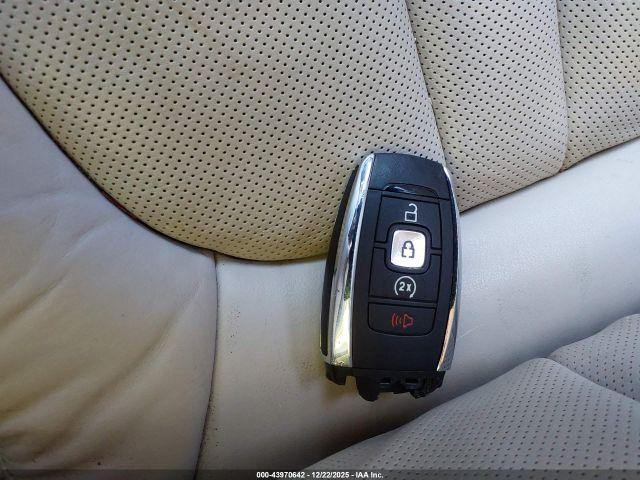 Lincoln MKC Reserve Image 13