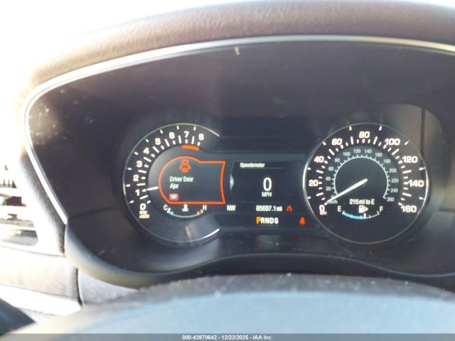 Lincoln MKC Reserve Image 8