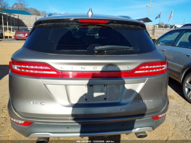 Lincoln MKC Reserve Image 9