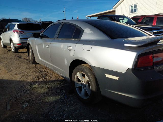 Dodge Charger Se Image 3