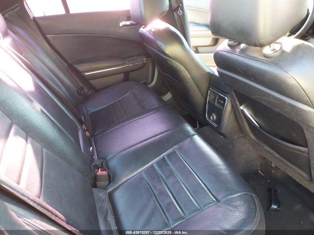 Dodge Charger Se Image 7