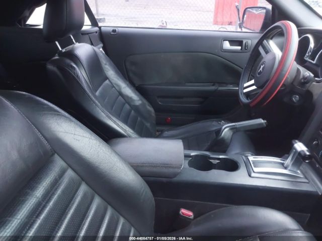 Ford Mustang Image 11