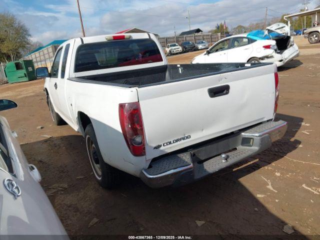 Chevrolet Colorado Work Truck Image 6