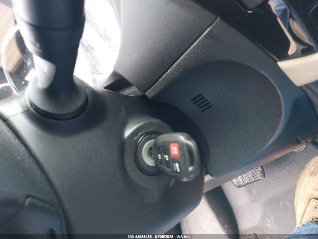 Toyota Corolla Le Eco Image 5