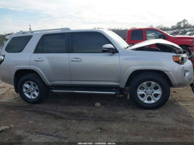 Toyota 4Runner Sr5 Premium Image 15