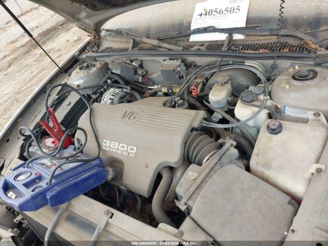 Buick Park Avenue Image 8