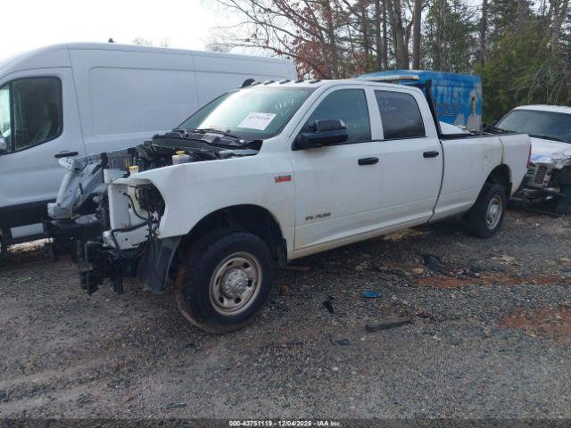 Ram 2500 Tradesman  4x2 8' Box Image 12