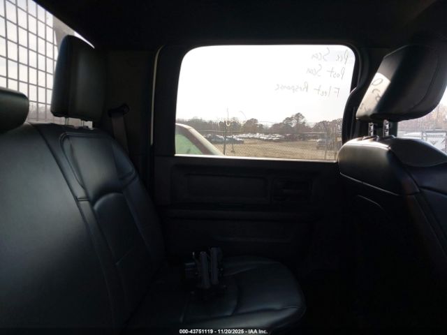 Ram 2500 Tradesman  4x2 8' Box Image 3