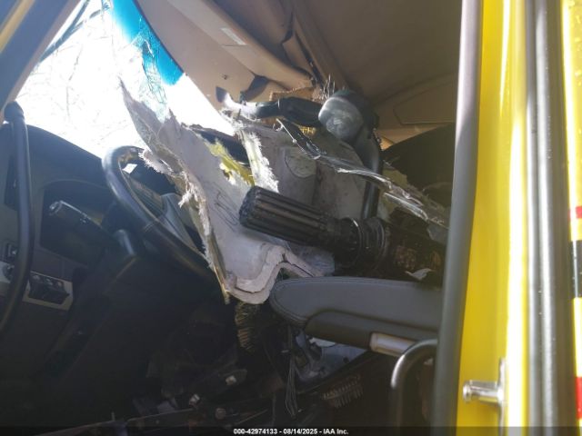 Kenworth T680 Image 5