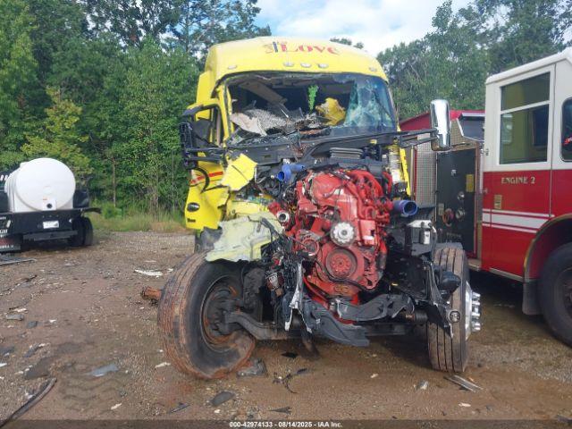 Kenworth T680 Image 14