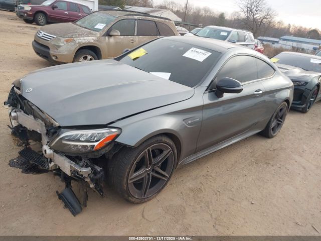 Mercedes-Benz C-Class Image 3