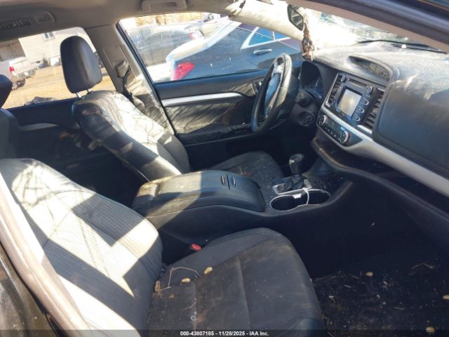 Toyota Highlander Le Plus V6 Image 6