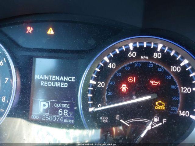 Toyota Highlander Le Plus V6 Image 9