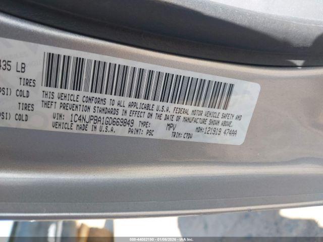 Jeep Patriot Sport Image 8