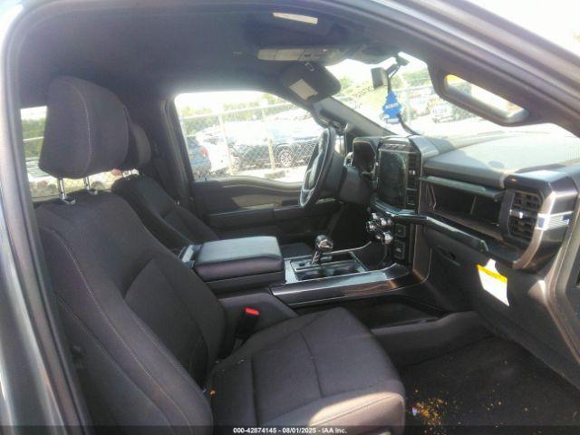 Ford F-150 Xlt Image 8