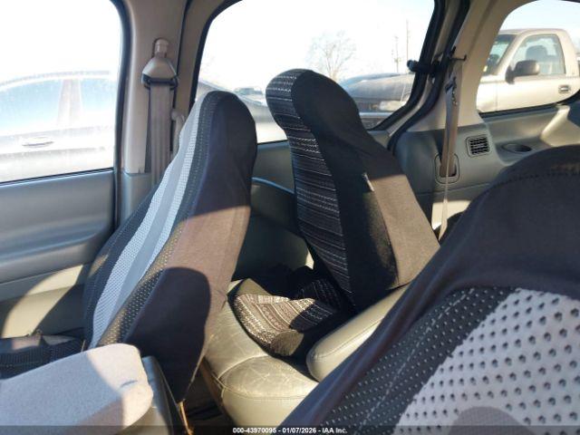 Nissan Quest Gle Image 5