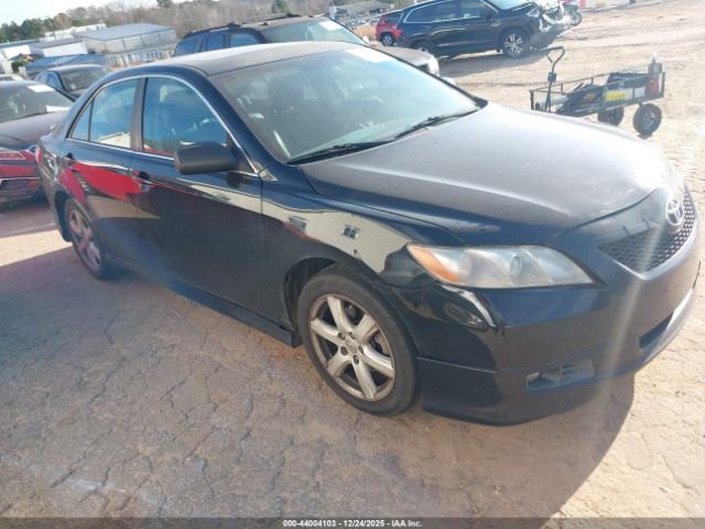 Toyota Camry Se Image 1