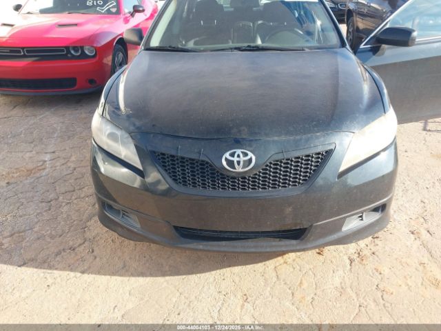 Toyota Camry Se Image 4