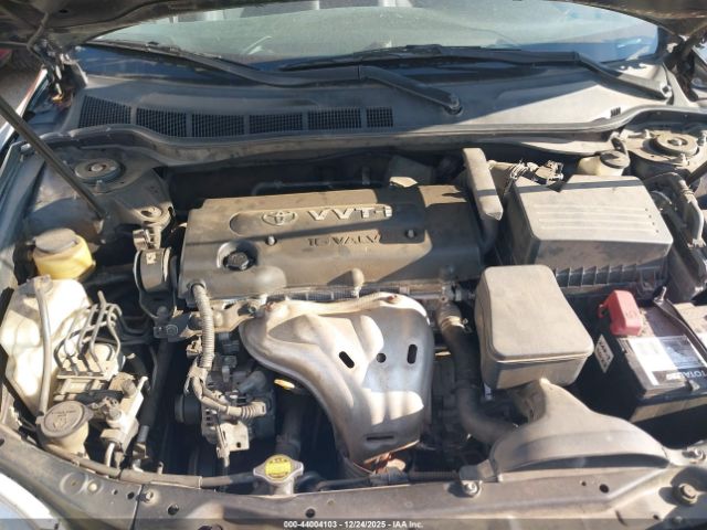 Toyota Camry Se Image 11