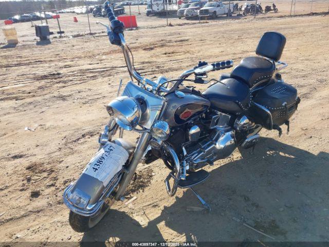 Harley-Davidson Flstc Image 5