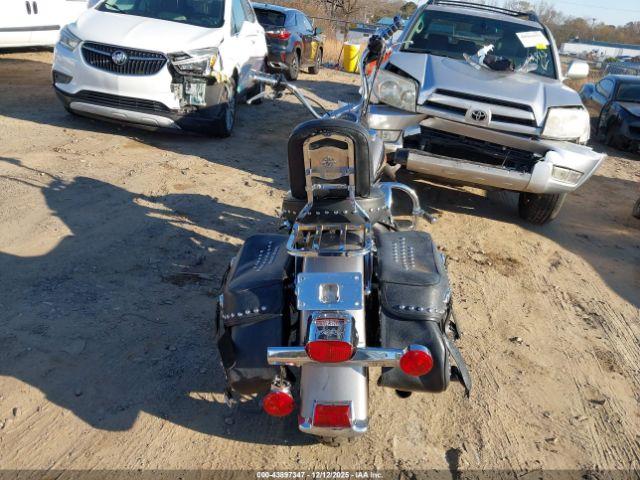 Harley-Davidson Flstc Image 13