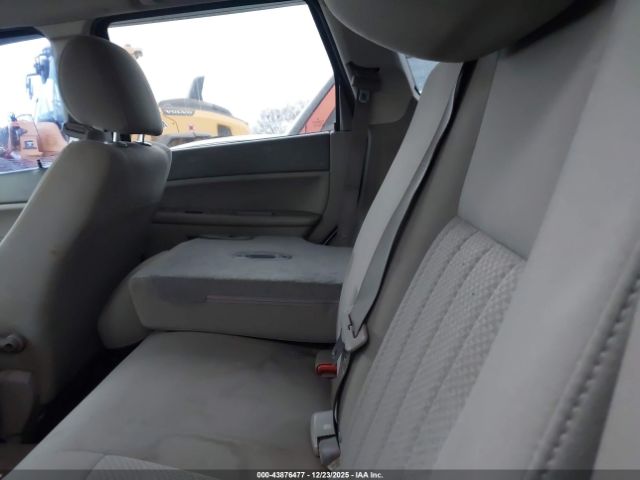 Jeep Grand Cherokee Laredo Image 5