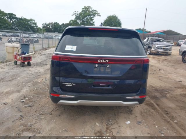 Kia Carnival Lx Image 13