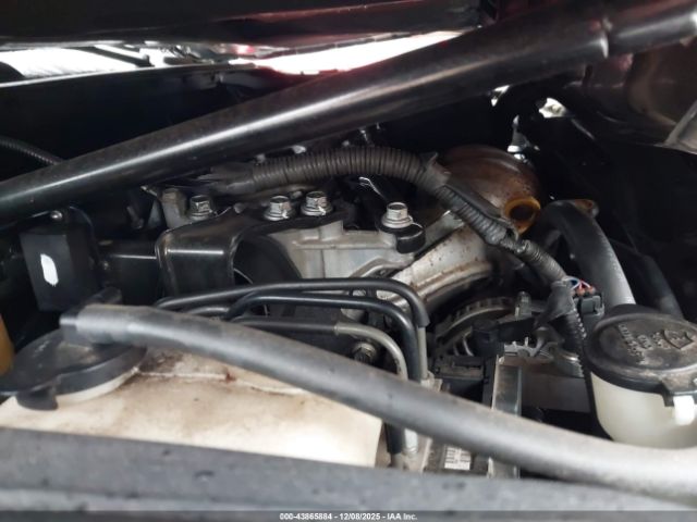 Toyota Camry Le Image 5