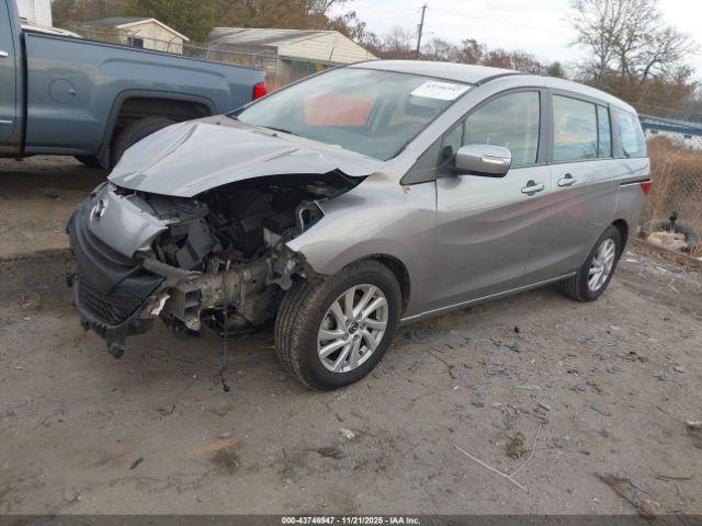 Mazda Mazda5 Sport Image 4