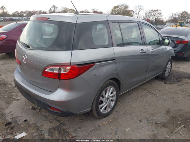 Mazda Mazda5 Sport Image 2