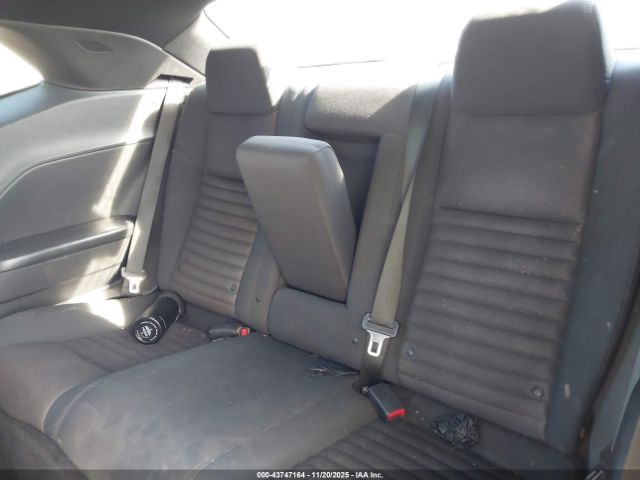 Dodge Challenger Image 7