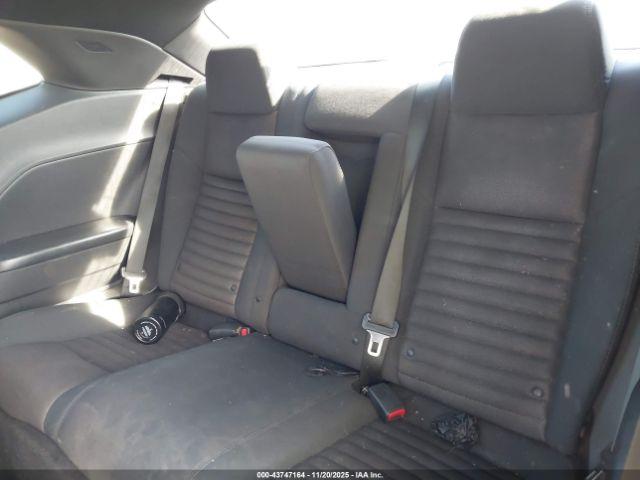 Dodge Challenger Image 7