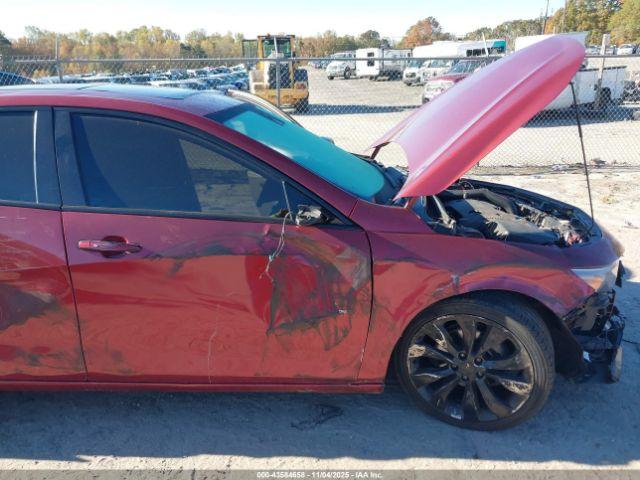 Chevrolet Malibu Premier Image 16